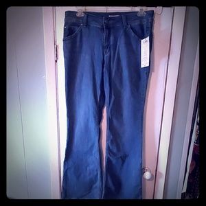 NWT CAbi Jean